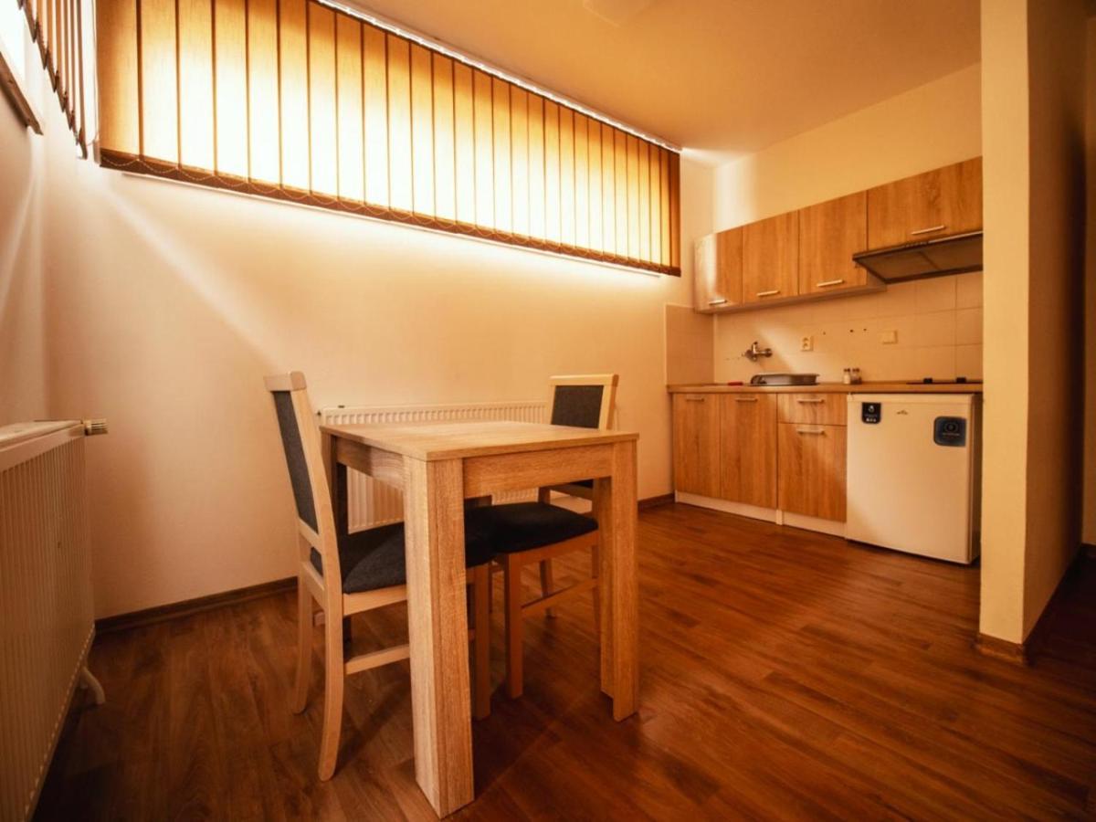 Pyramida Broumov Aparthotel Ngoại thất bức ảnh